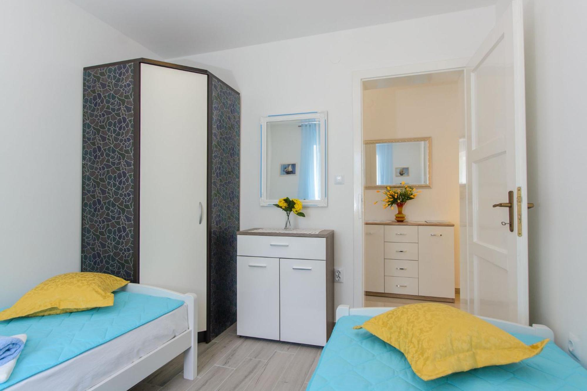 House Mirjana Villa โตรกีร์ ภายนอก รูปภาพ