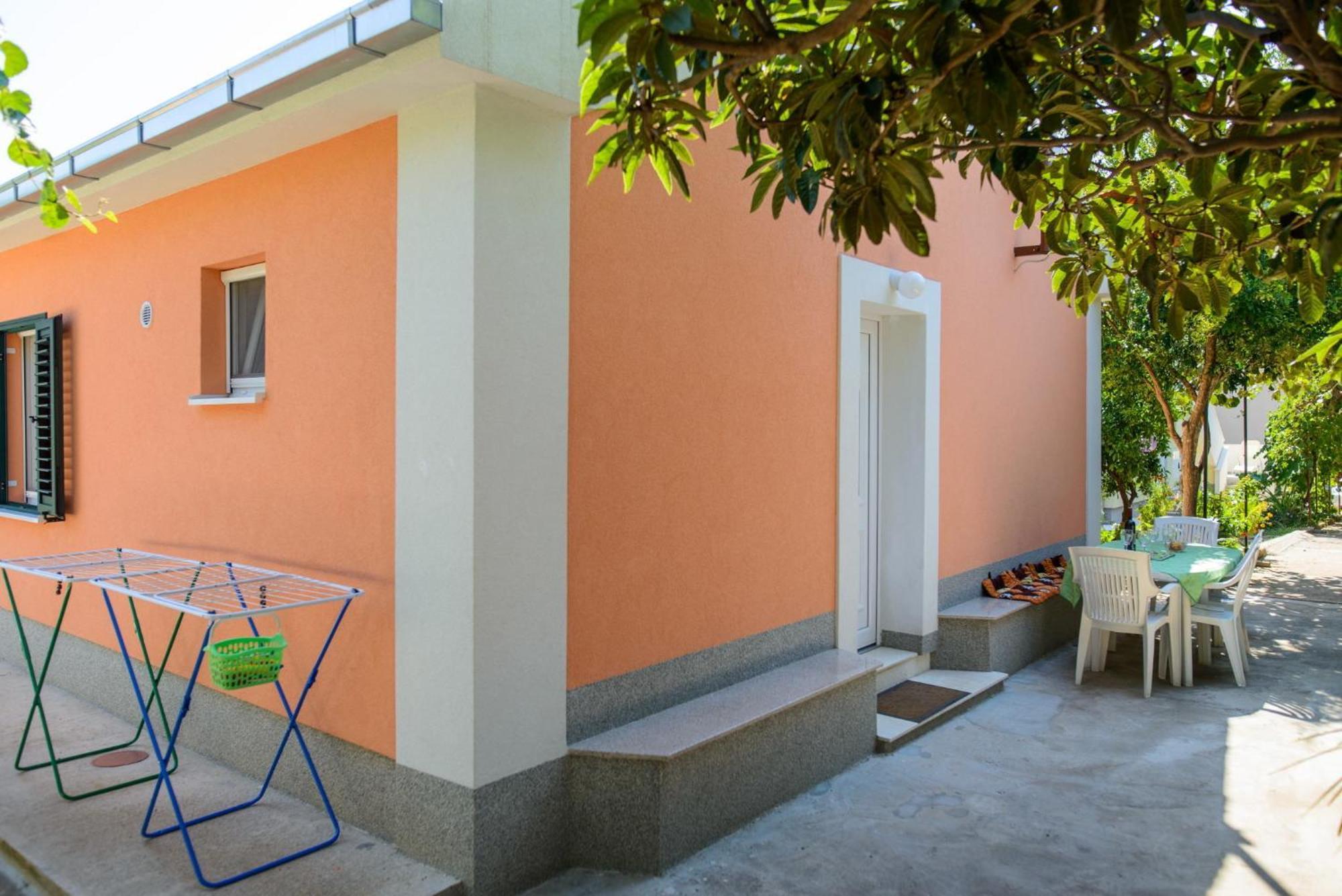 House Mirjana Villa โตรกีร์ ภายนอก รูปภาพ